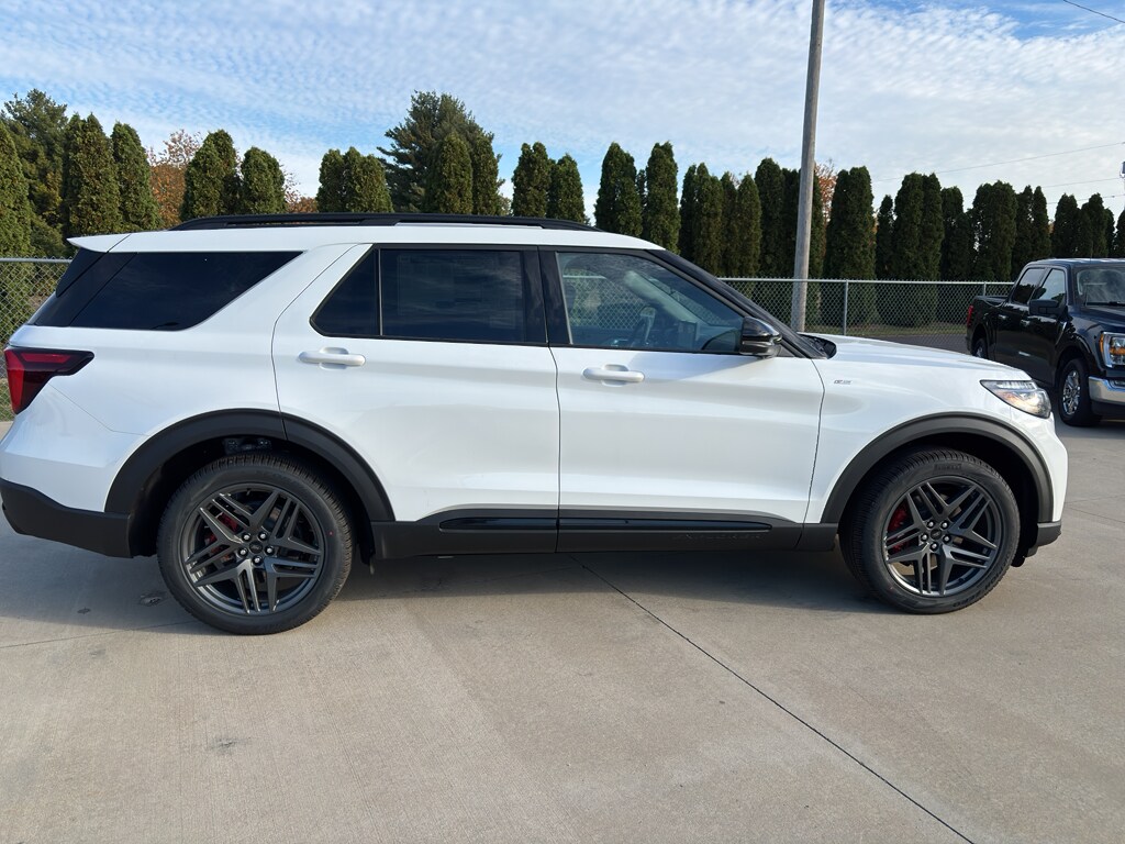 New 2026 Ford Explorer ST-Line SUV