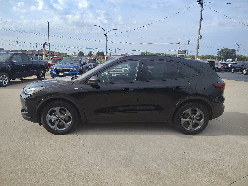 Used 2025 Ford Escape ST-Line SUV