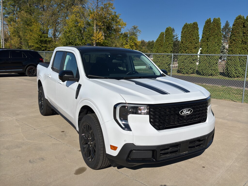 New 2025 Ford Maverick Lariat Truck SuperCrew