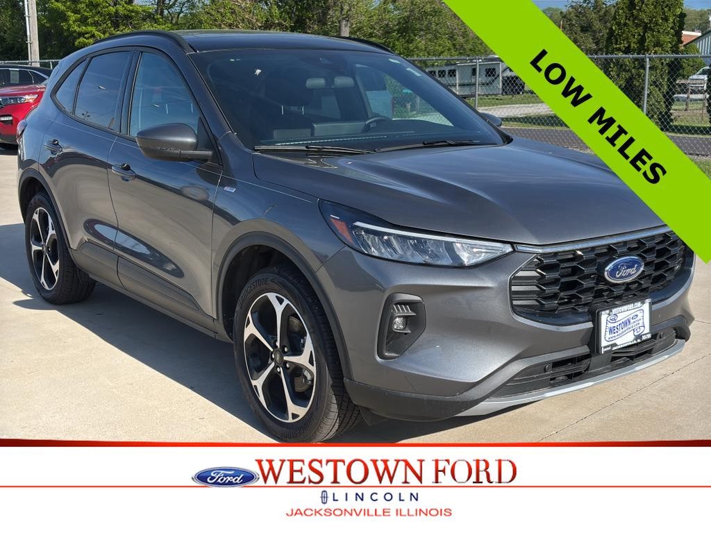 Used 2025 Ford Escape ST-Line Select SUV