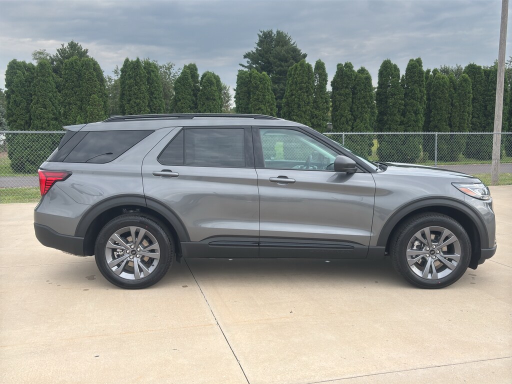 New 2026 Ford Explorer Active SUV
