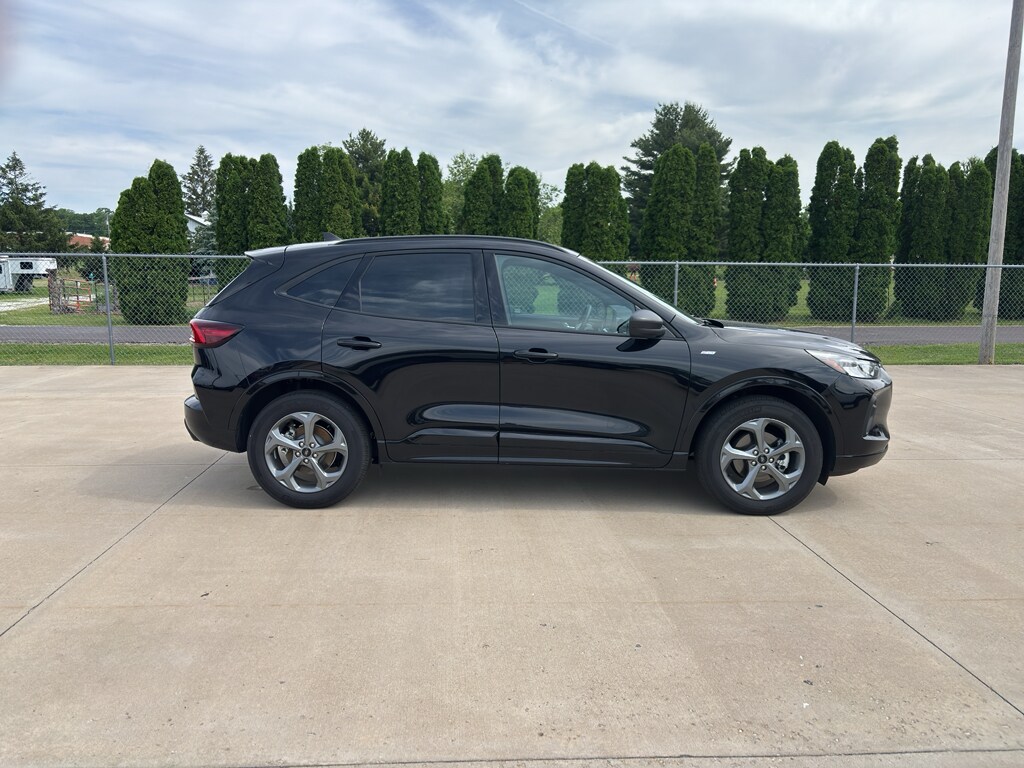 Used 2024 Ford Escape ST-Line SUV