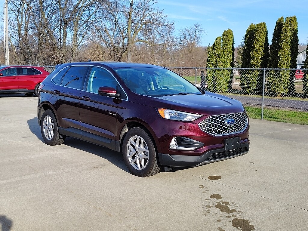 Used 2024 Ford Edge SEL SUV