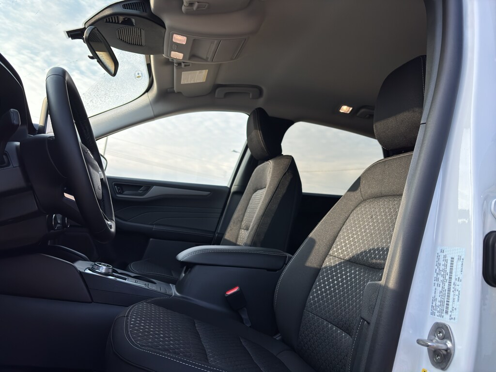 2026 Ford Escape Active photo 4