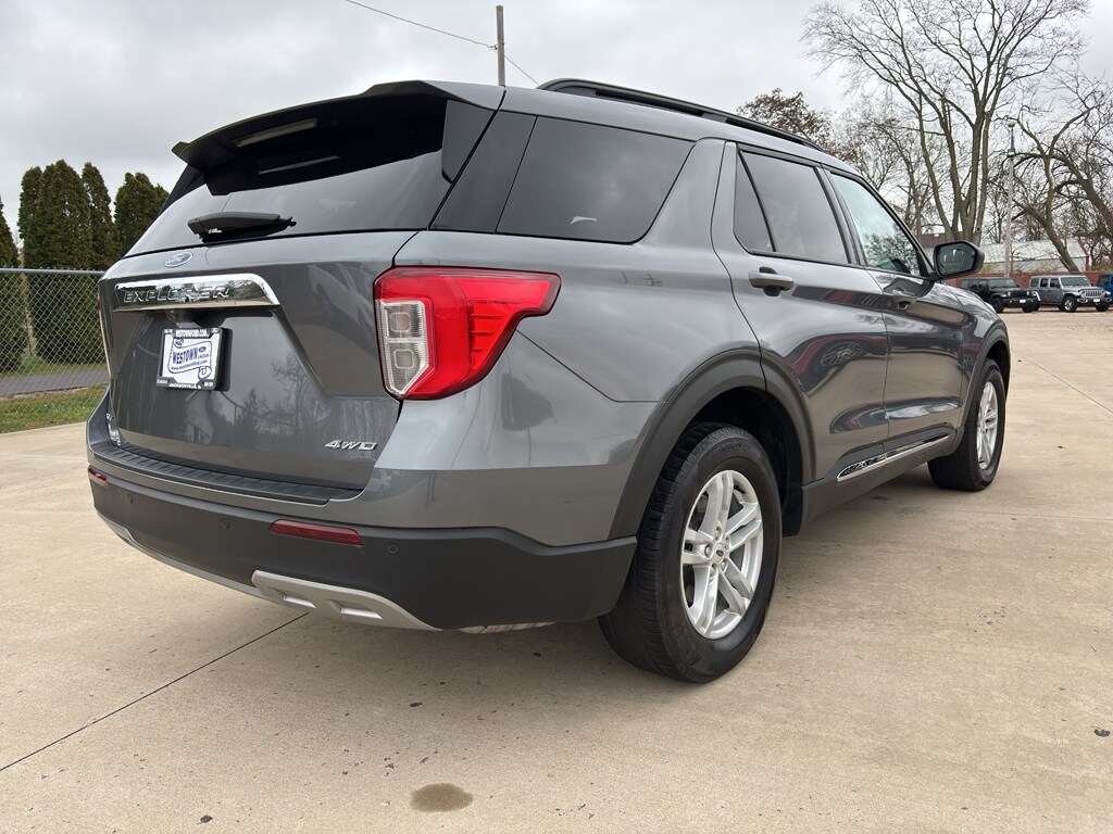 Used 2024 Ford Explorer XLT SUV