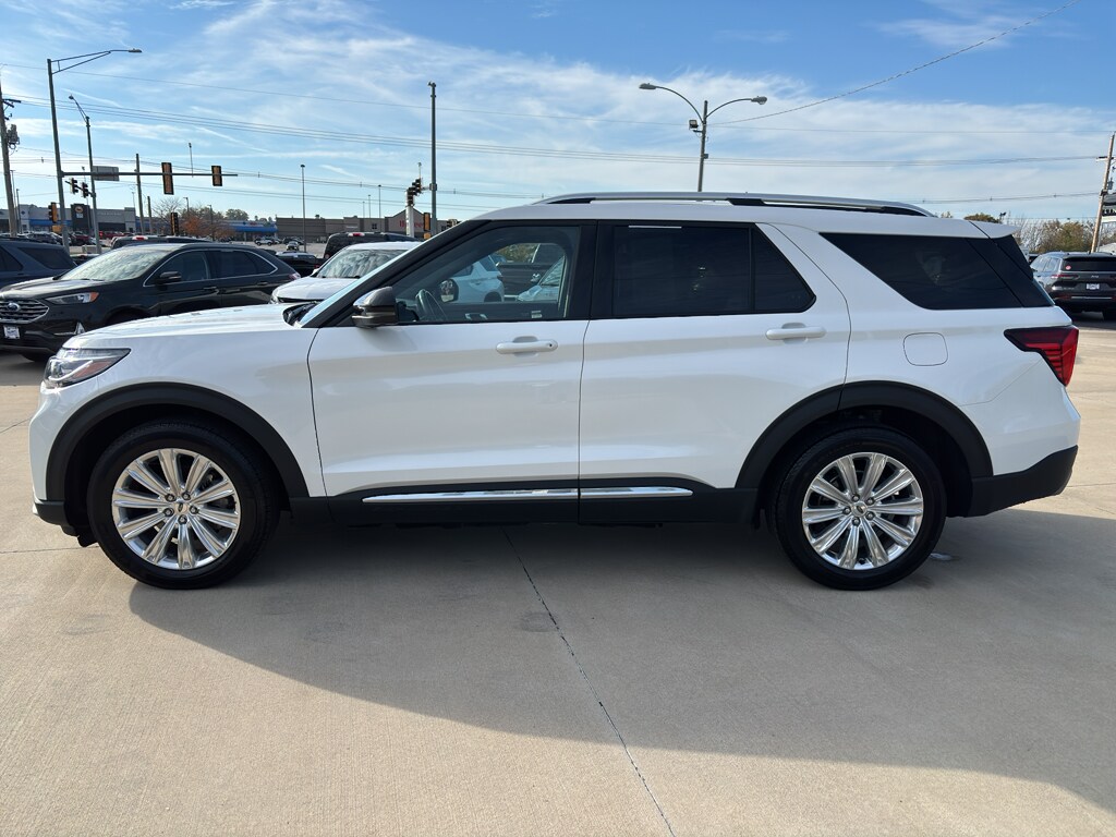 Used 2025 Ford Explorer Platinum SUV