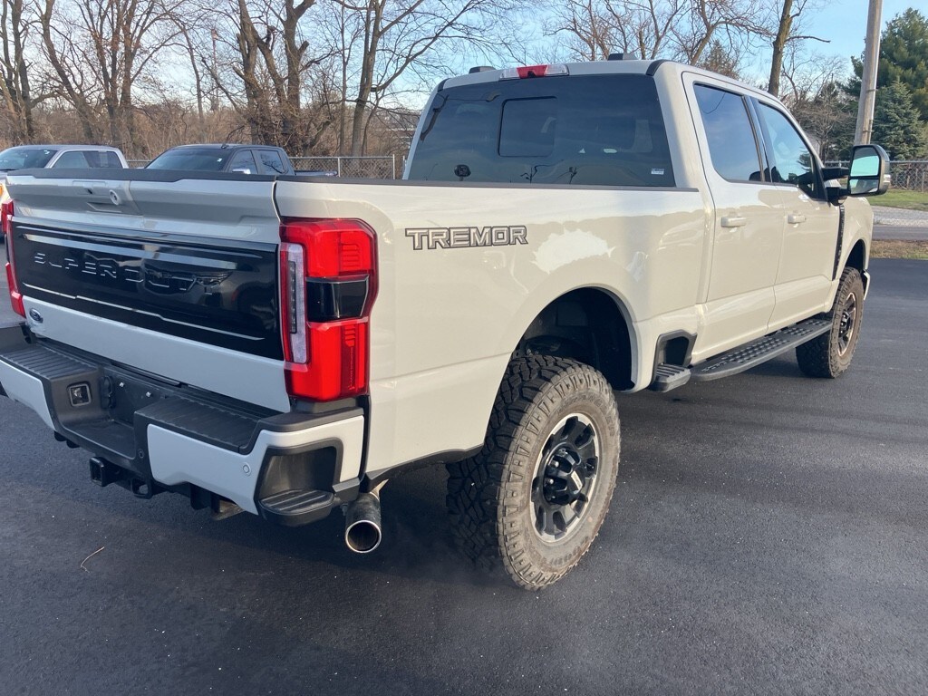 Used 2025 Ford F-350 Platinum Truck Crew Cab