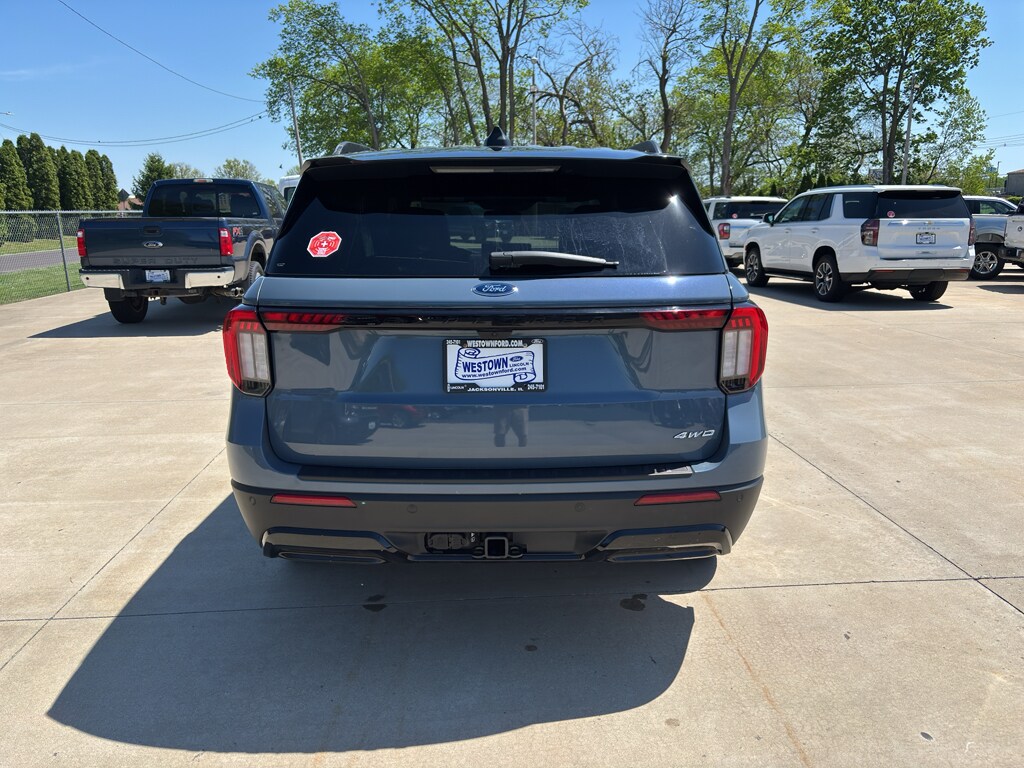 Used 2025 Ford Explorer ST-Line SUV