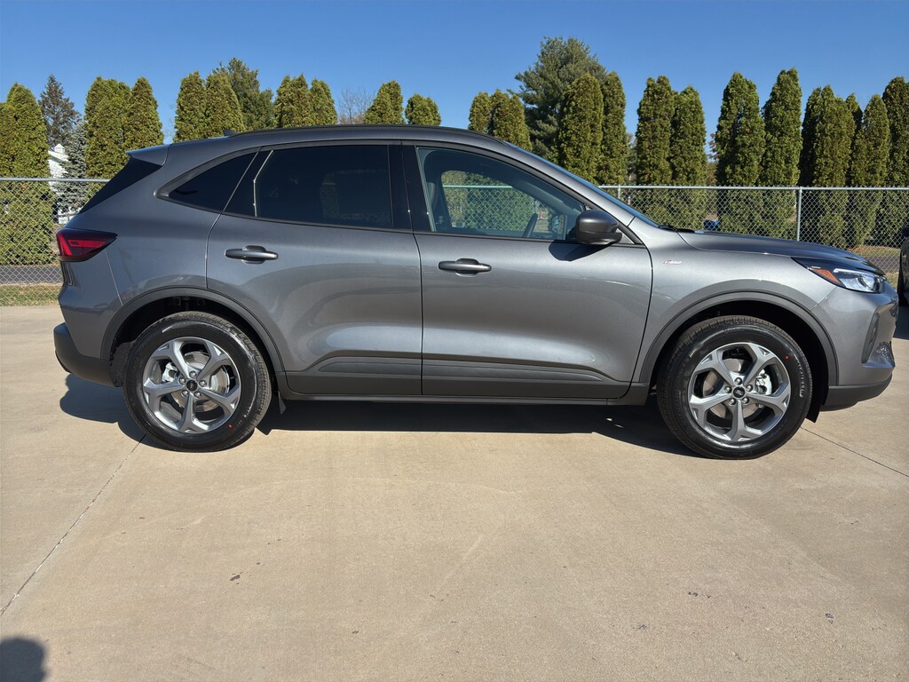 New 2026 Ford Escape ST-Line Select SUV
