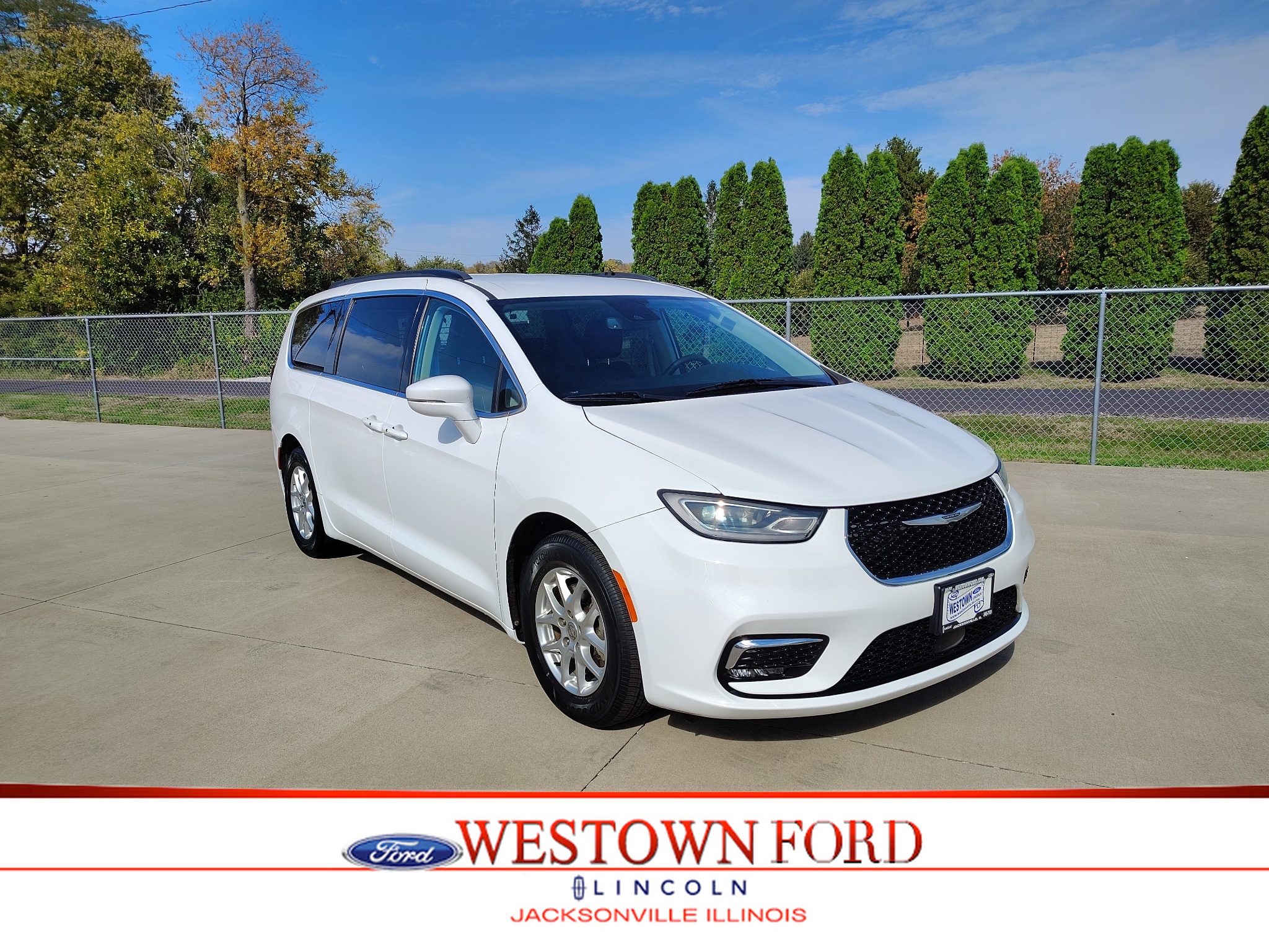 Used 2022 Chrysler Pacifica Touring L Van Passenger Van