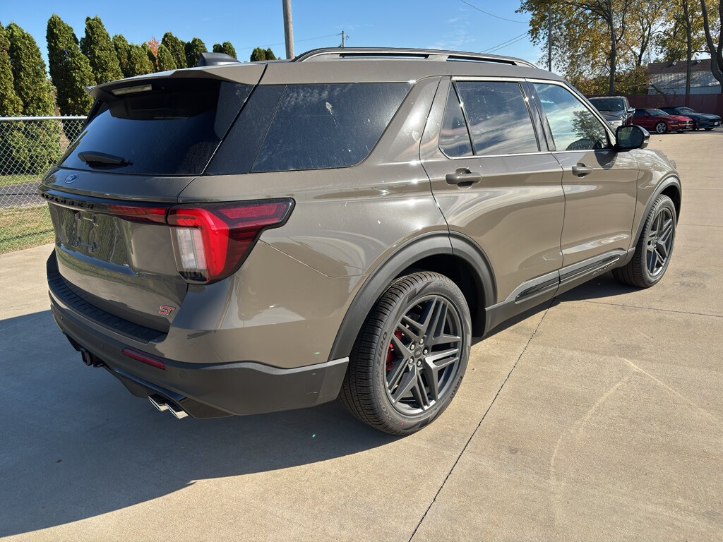 New 2026 Ford Explorer ST SUV