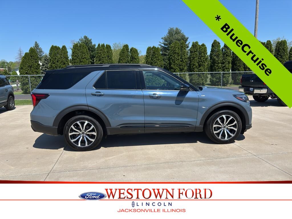 Used 2025 Ford Explorer ST-Line SUV