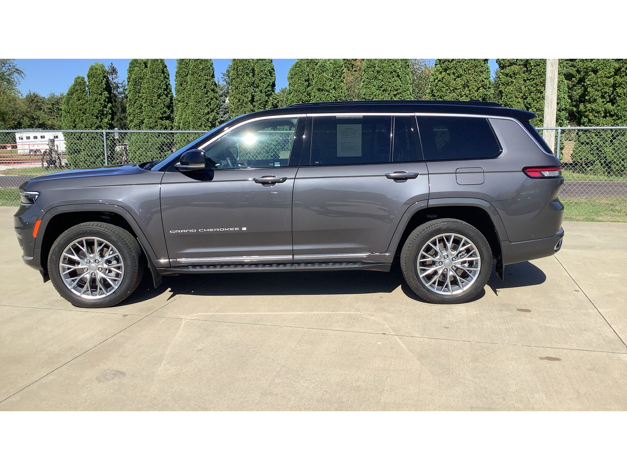 Used 2025 Jeep Grand Cherokee L Summit SUV
