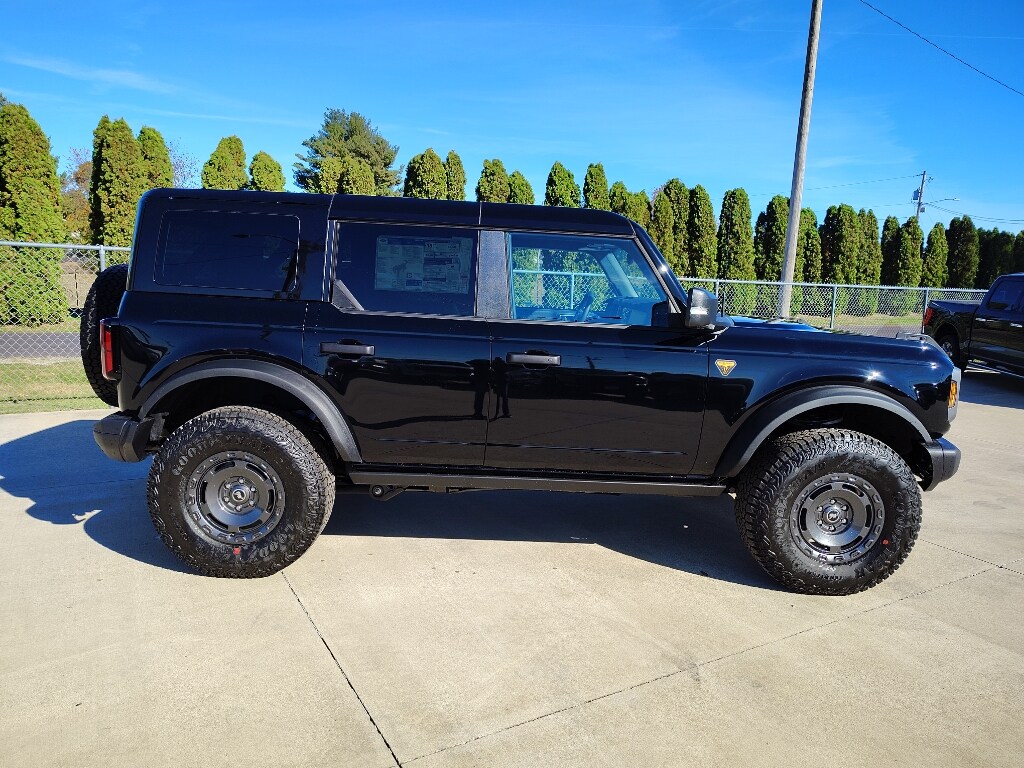 New 2025 Ford Bronco Badlands SUV