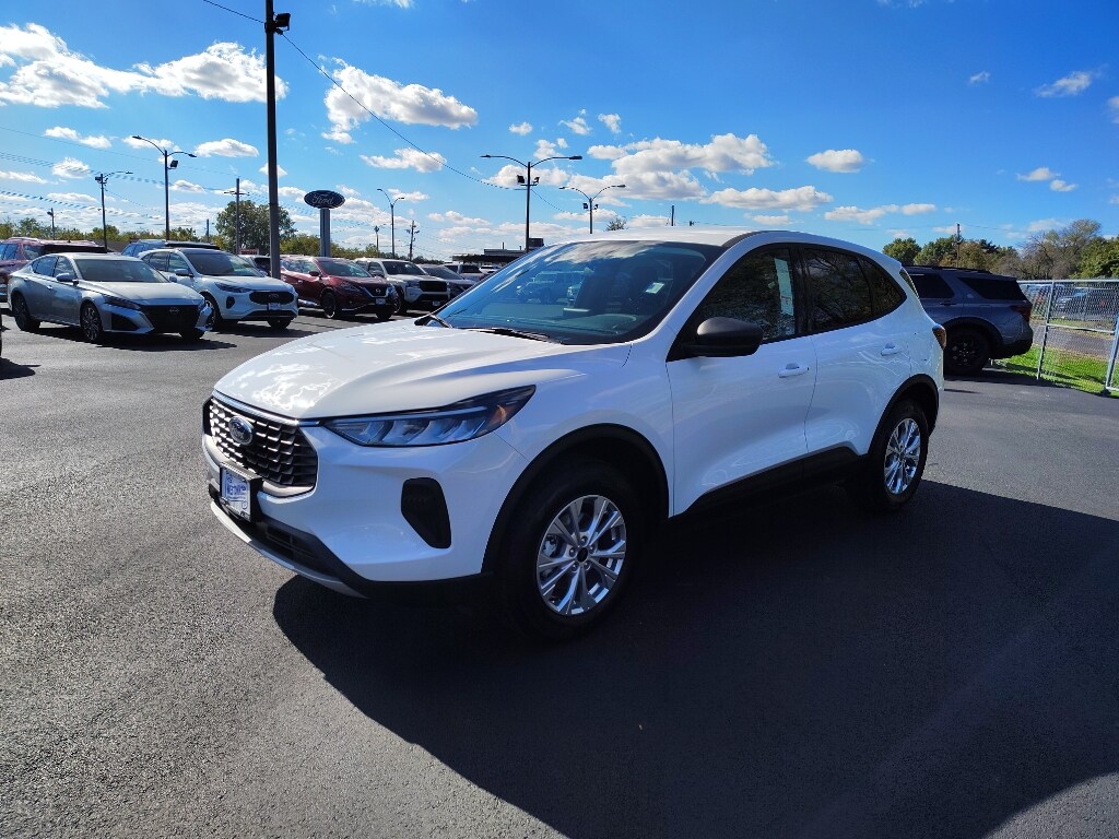 2025 Ford Escape Active photo 2