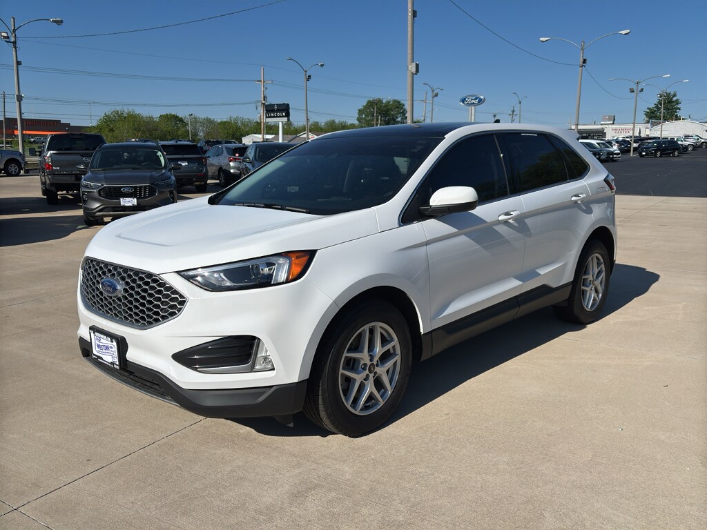 Used 2024 Ford Edge SEL SUV