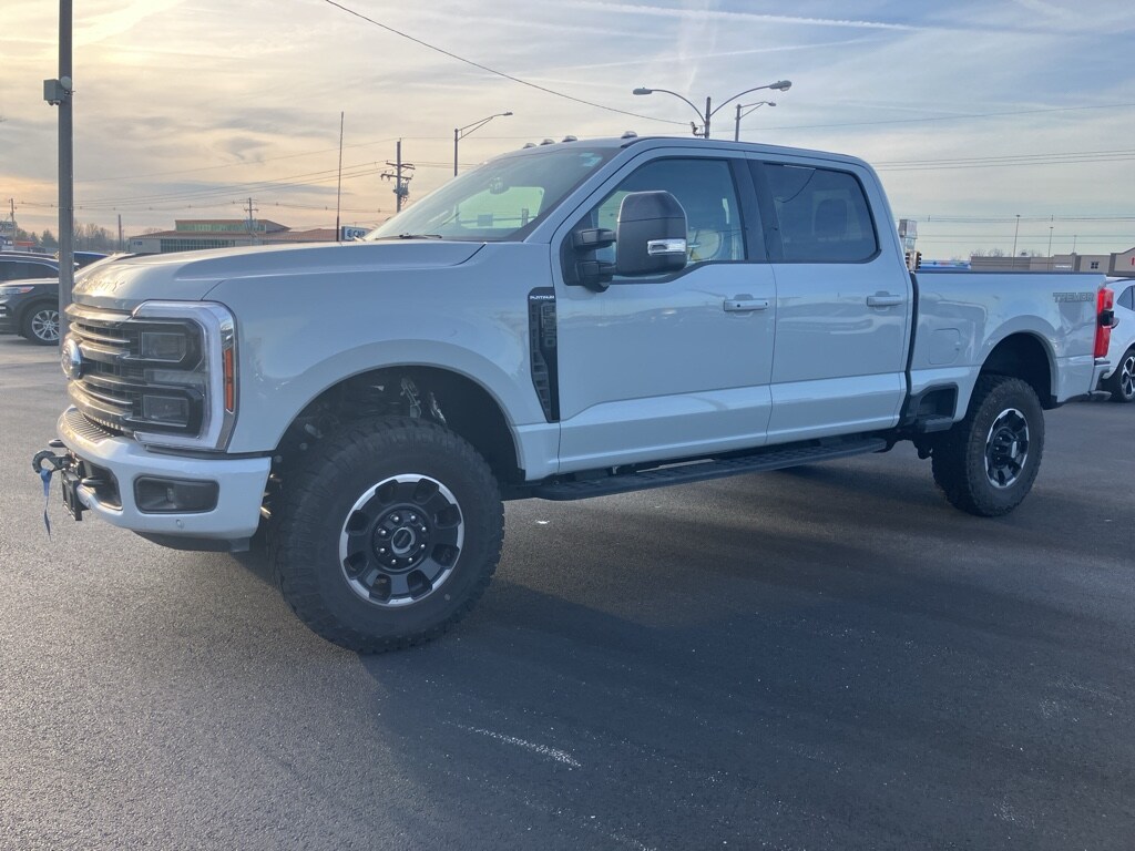 Used 2025 Ford F-350 Platinum Truck Crew Cab