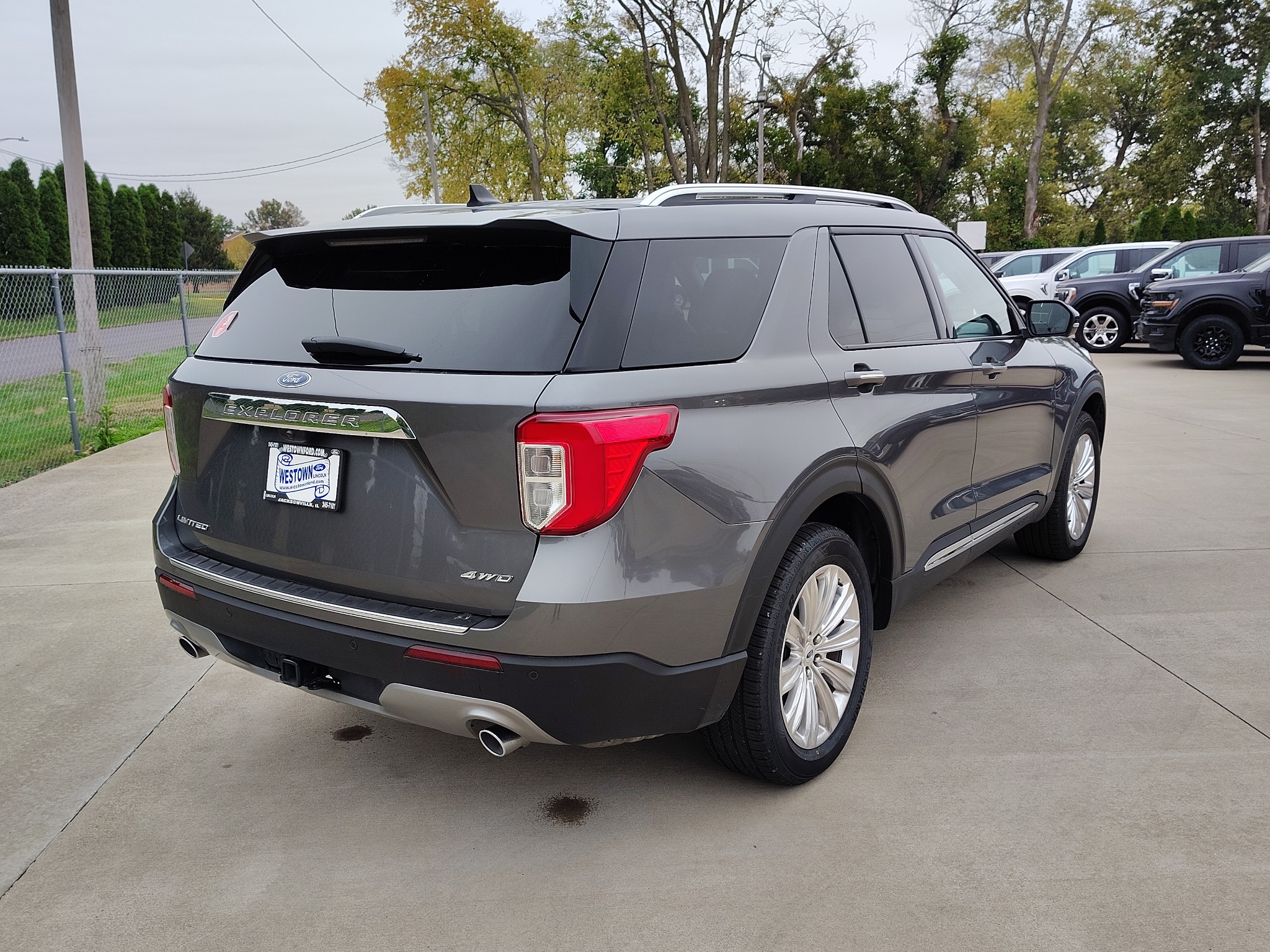 Used 2023 Ford Explorer Limited SUV