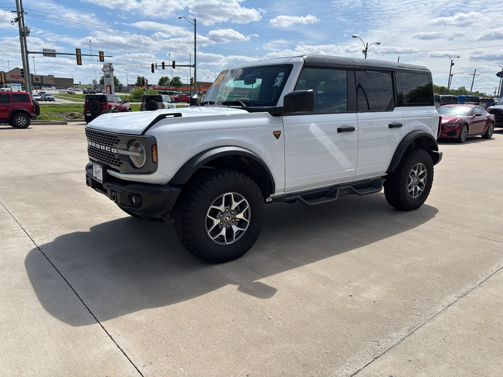 Used 2025 Ford Bronco Badlands SUV