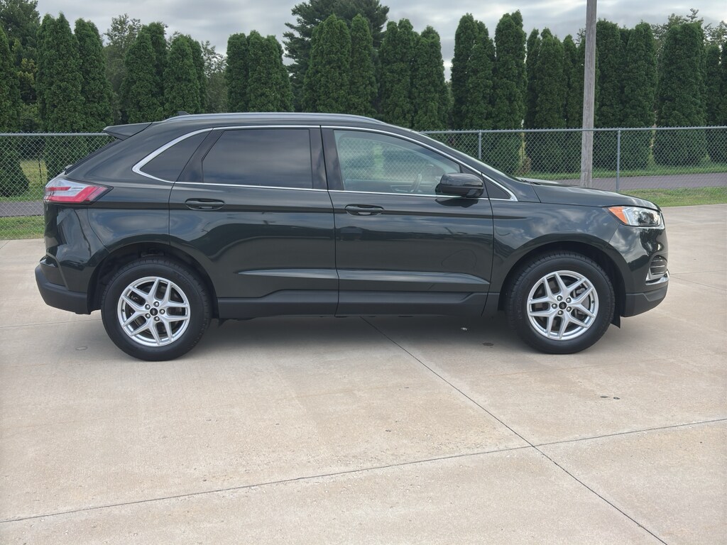 Used 2024 Ford Edge SEL SUV