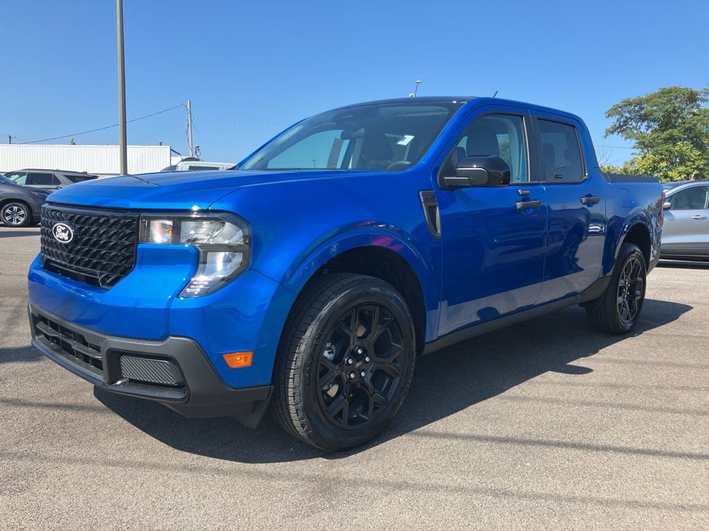 New 2025 Ford Maverick XLT Truck SuperCrew
