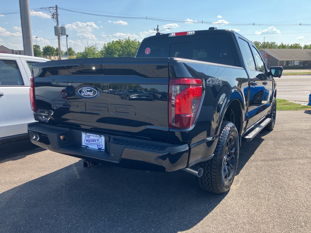 2025 Ford F-150 XLT photo 2