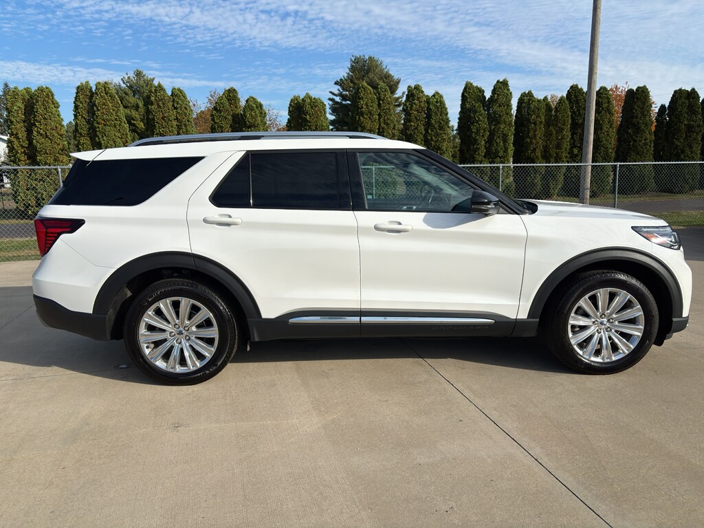 Used 2025 Ford Explorer Platinum SUV