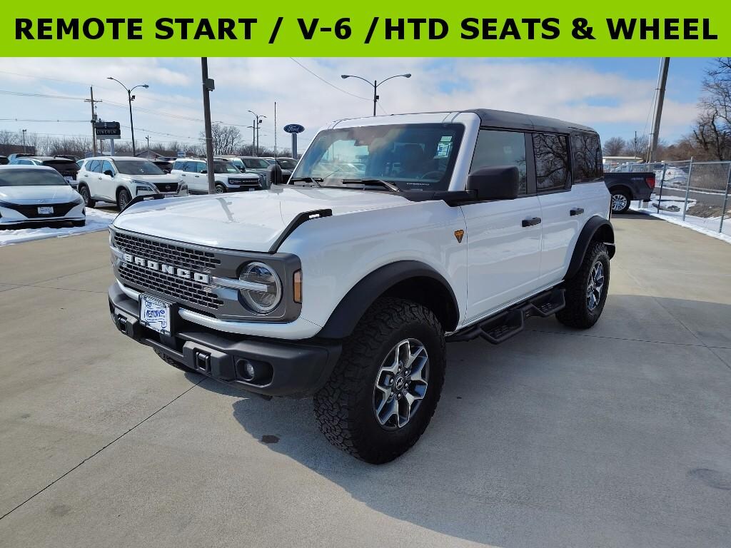 Used 2025 Ford Bronco Badlands SUV