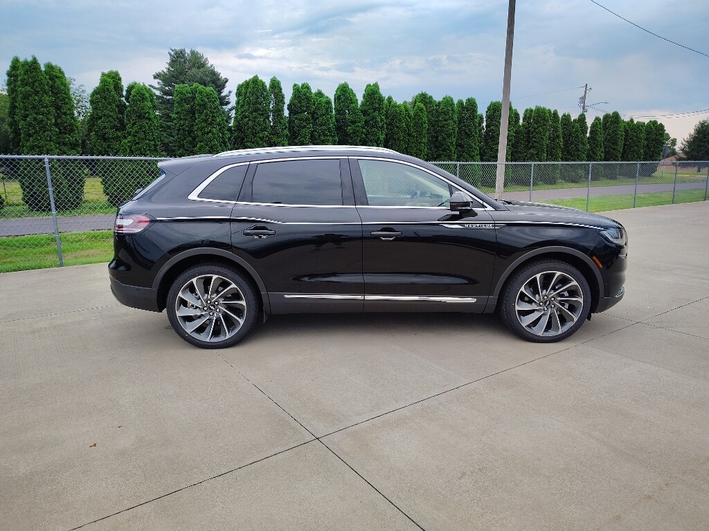 Used 2023 Lincoln Nautilus Reserve SUV