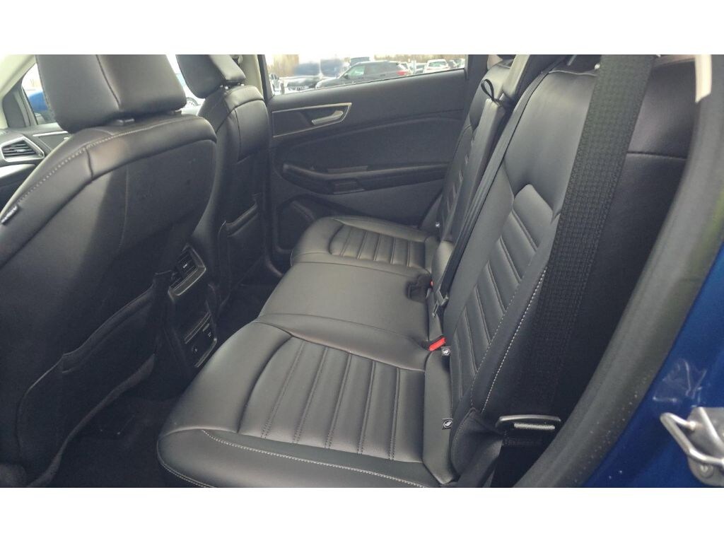 Used 2024 Ford Edge SEL SUV