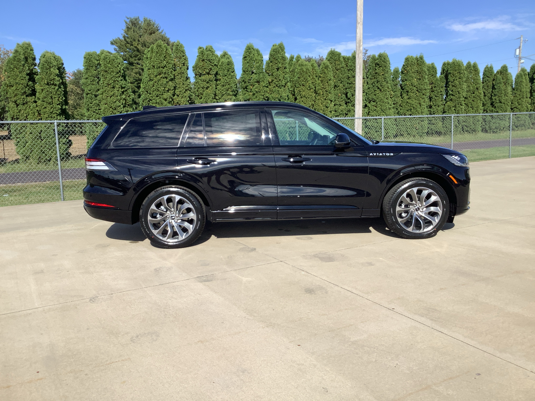 New 2027 Lincoln Aviator Premiere SUV