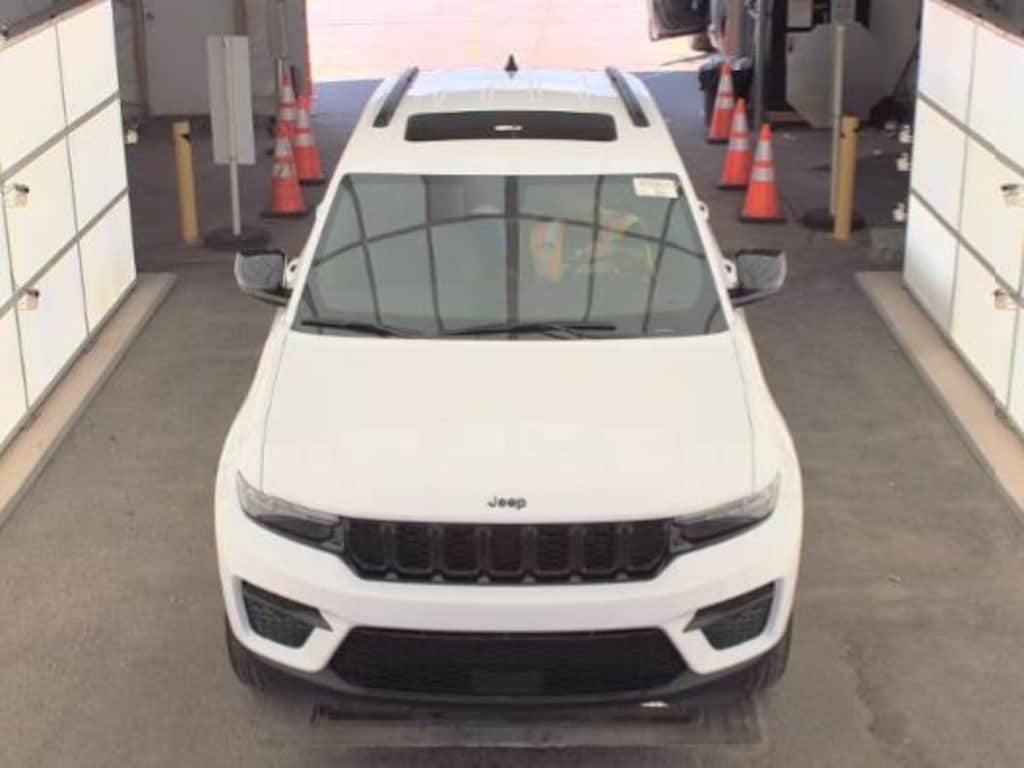 Used 2024 Jeep Grand Cherokee Altitude X SUV