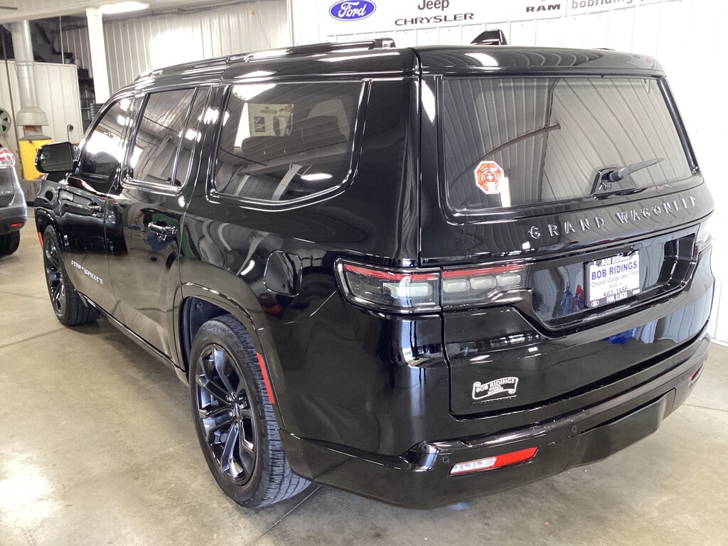 Used 2023 Jeep Grand Wagoneer Series II Obsidian SUV