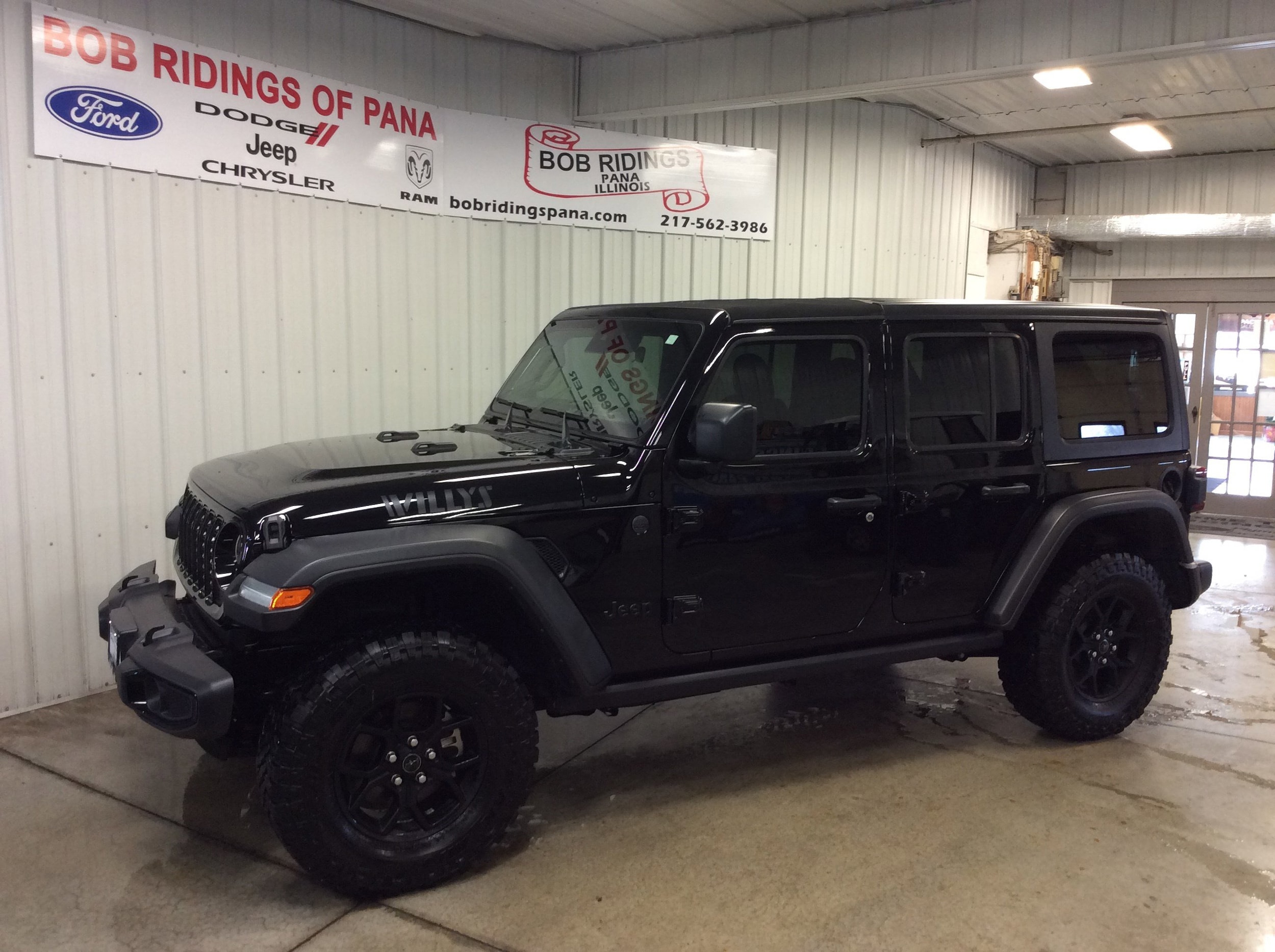 2024 Jeep Wrangler 4-Door Willys's photo