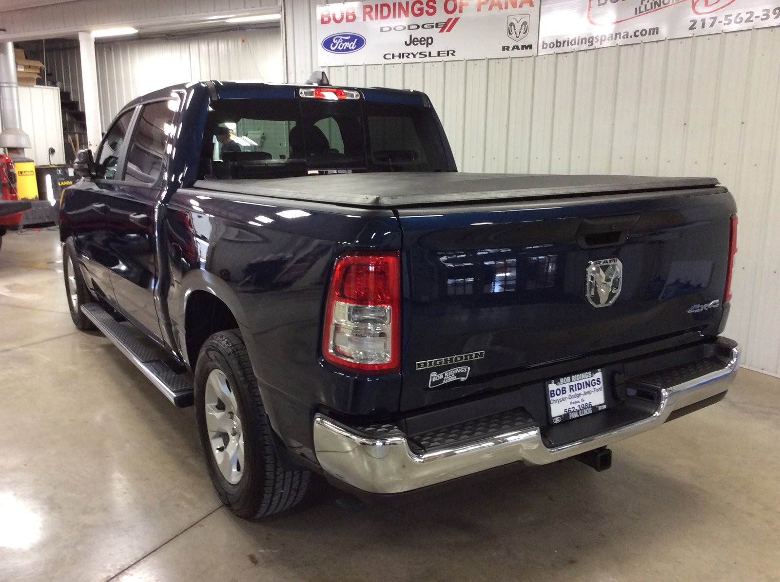 2024 Ram 1500 Big Horn photo 3