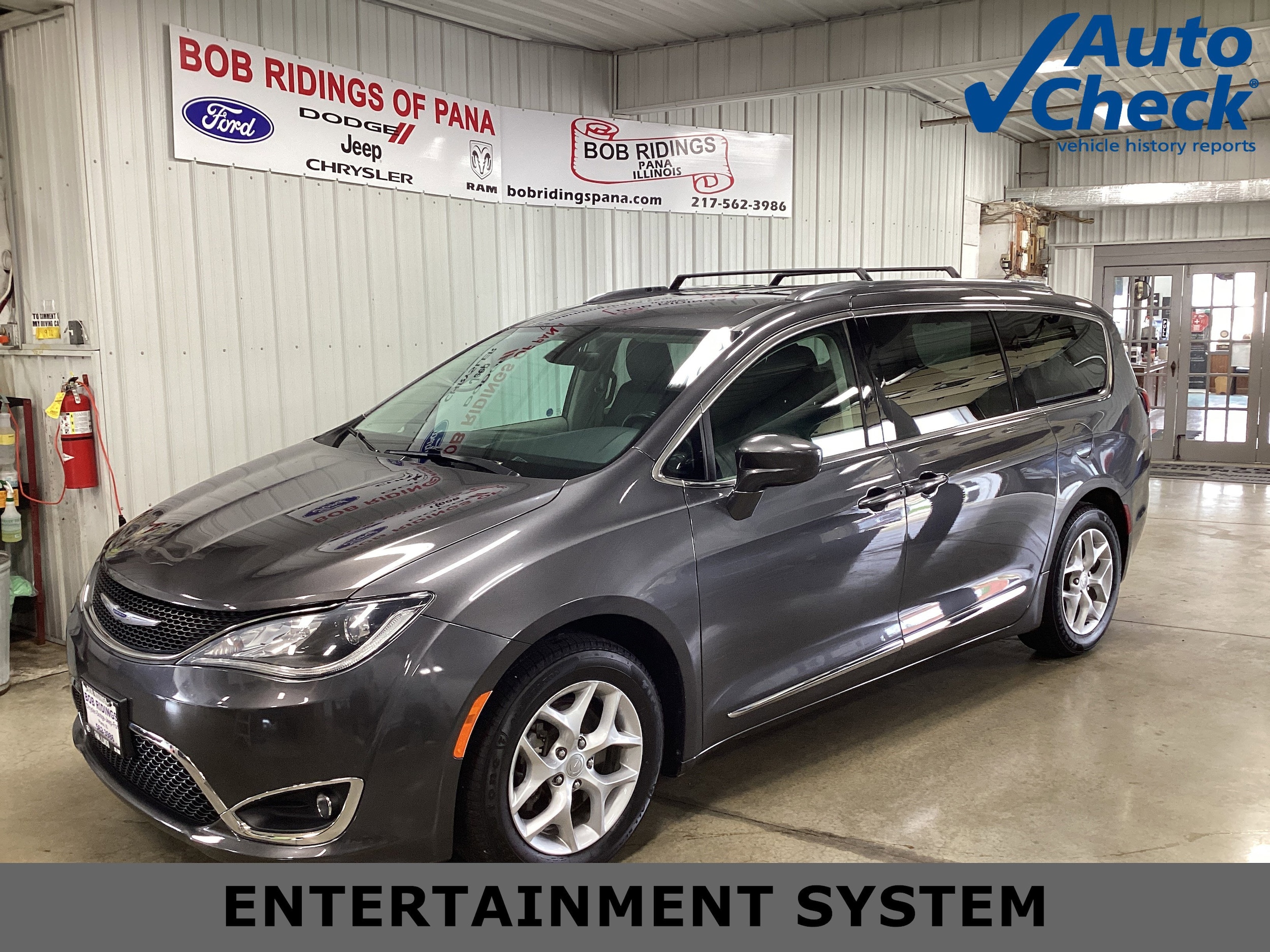 2019 Chrysler Pacifica Touring L Plus's photo