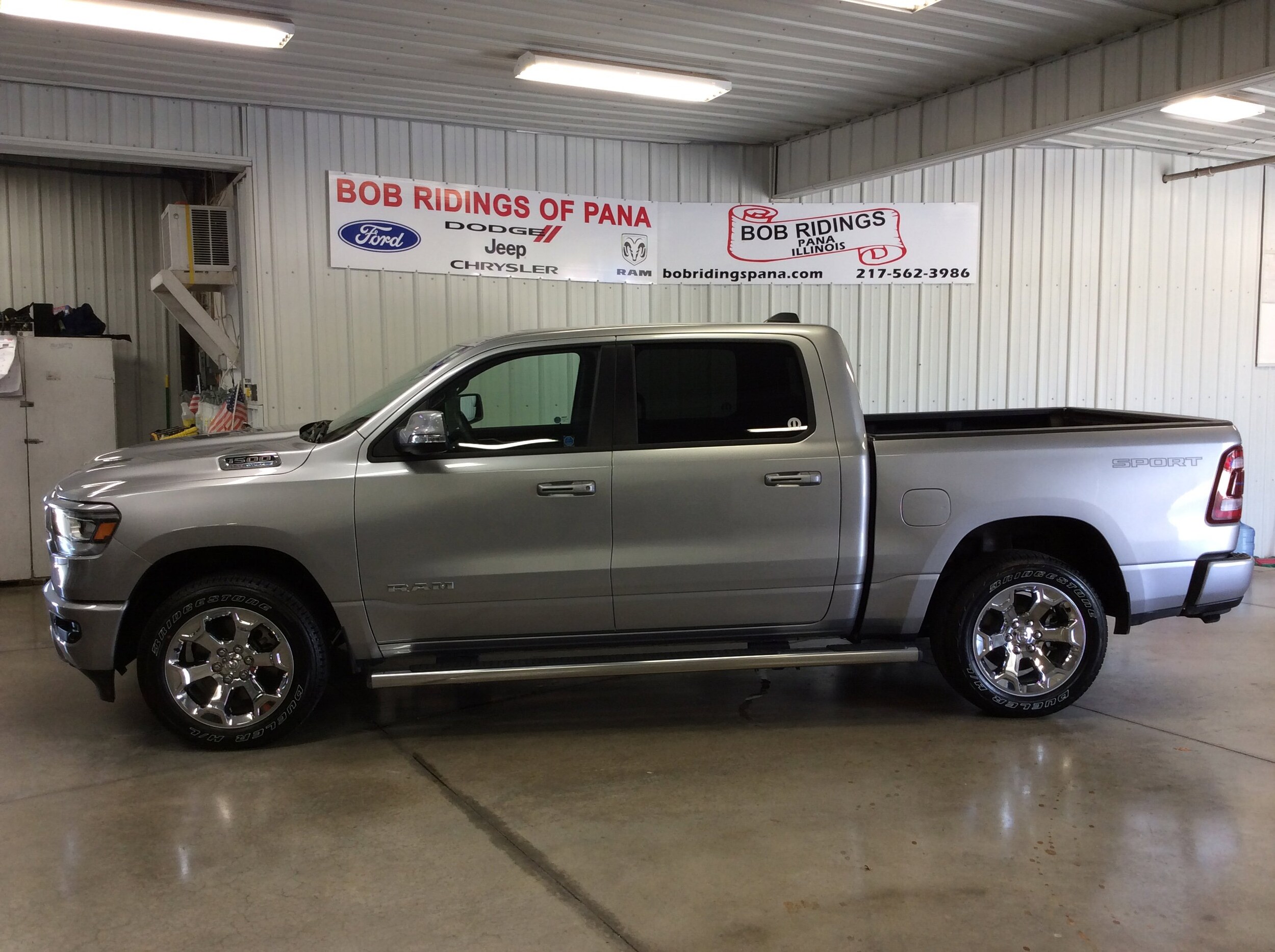 2022 Ram 1500 Big Horn photo 2