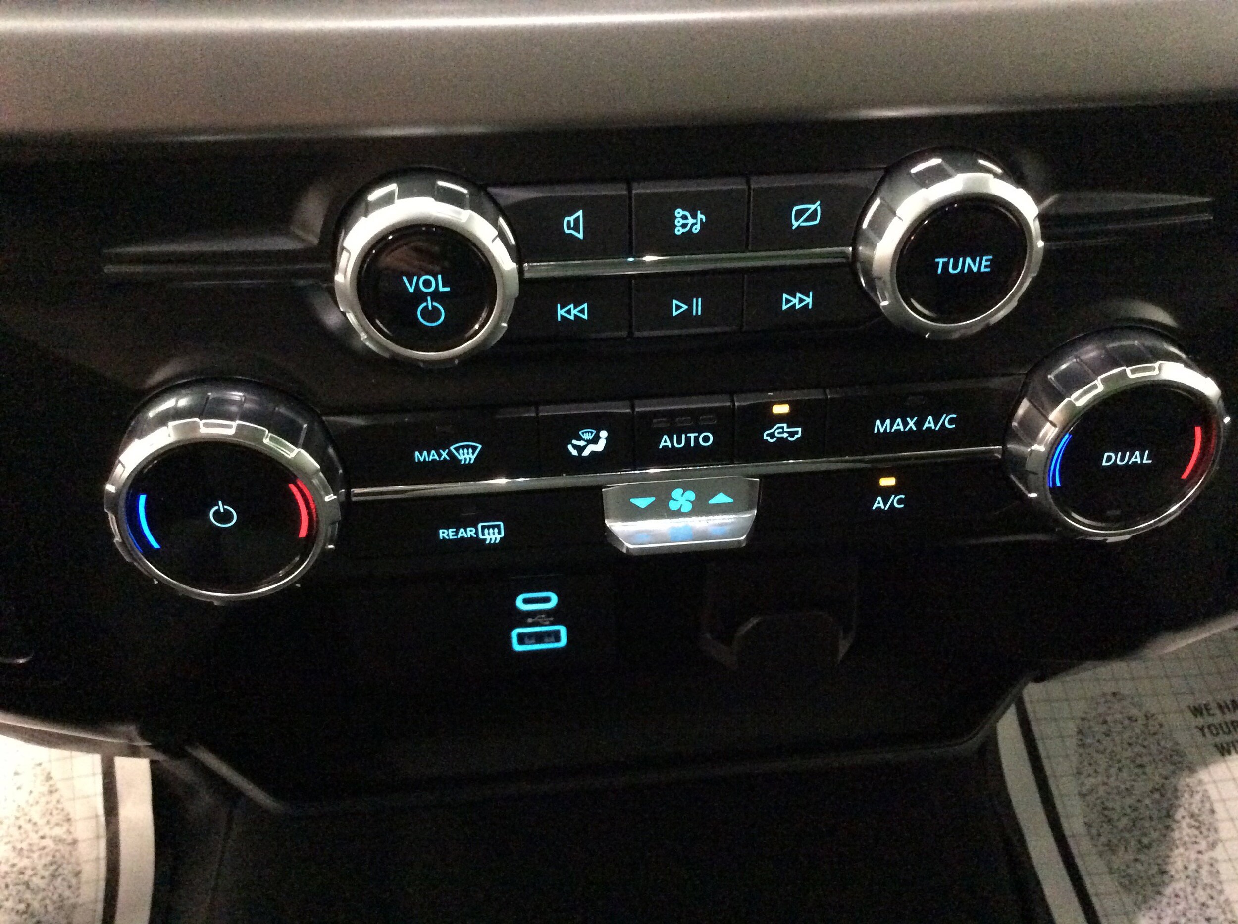 2024 Ford F-150 XLT - Photo 30