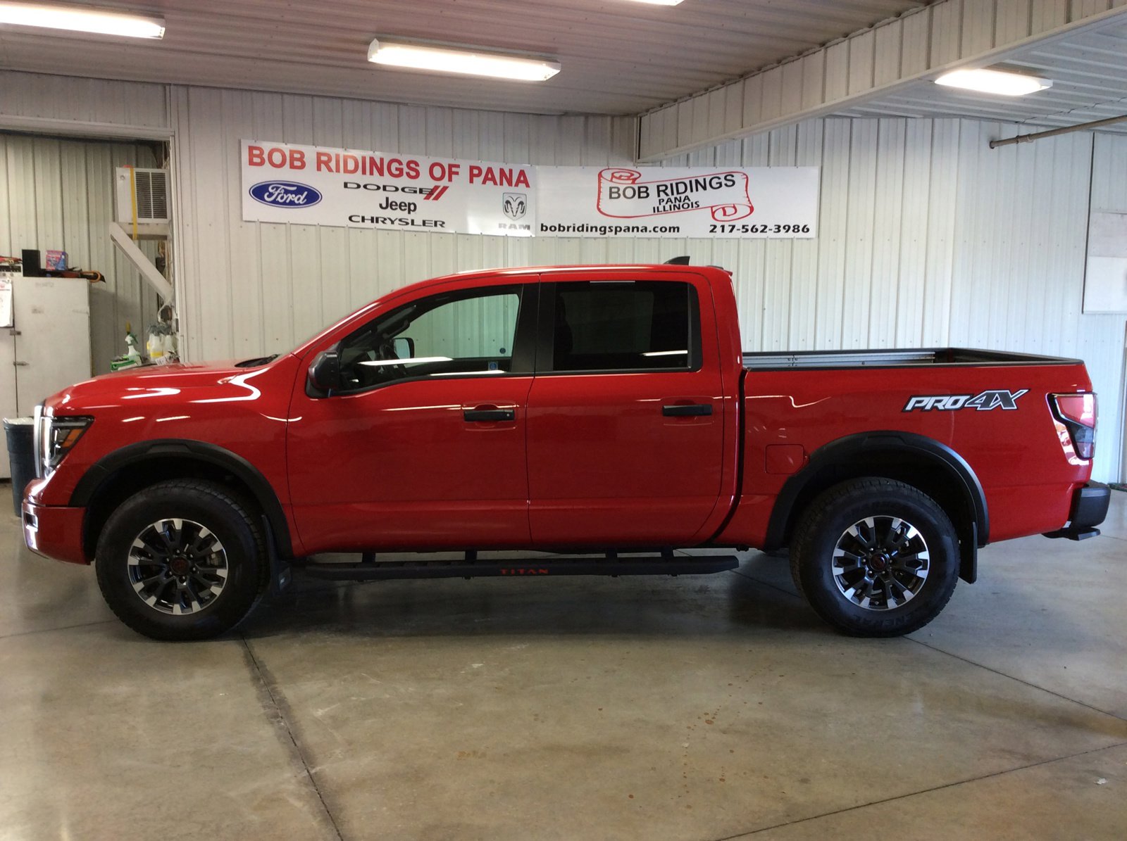 Used 2024 Nissan Titan PRO-4X with VIN 1N6AA1ED1RN107901 for sale in Pana, IL