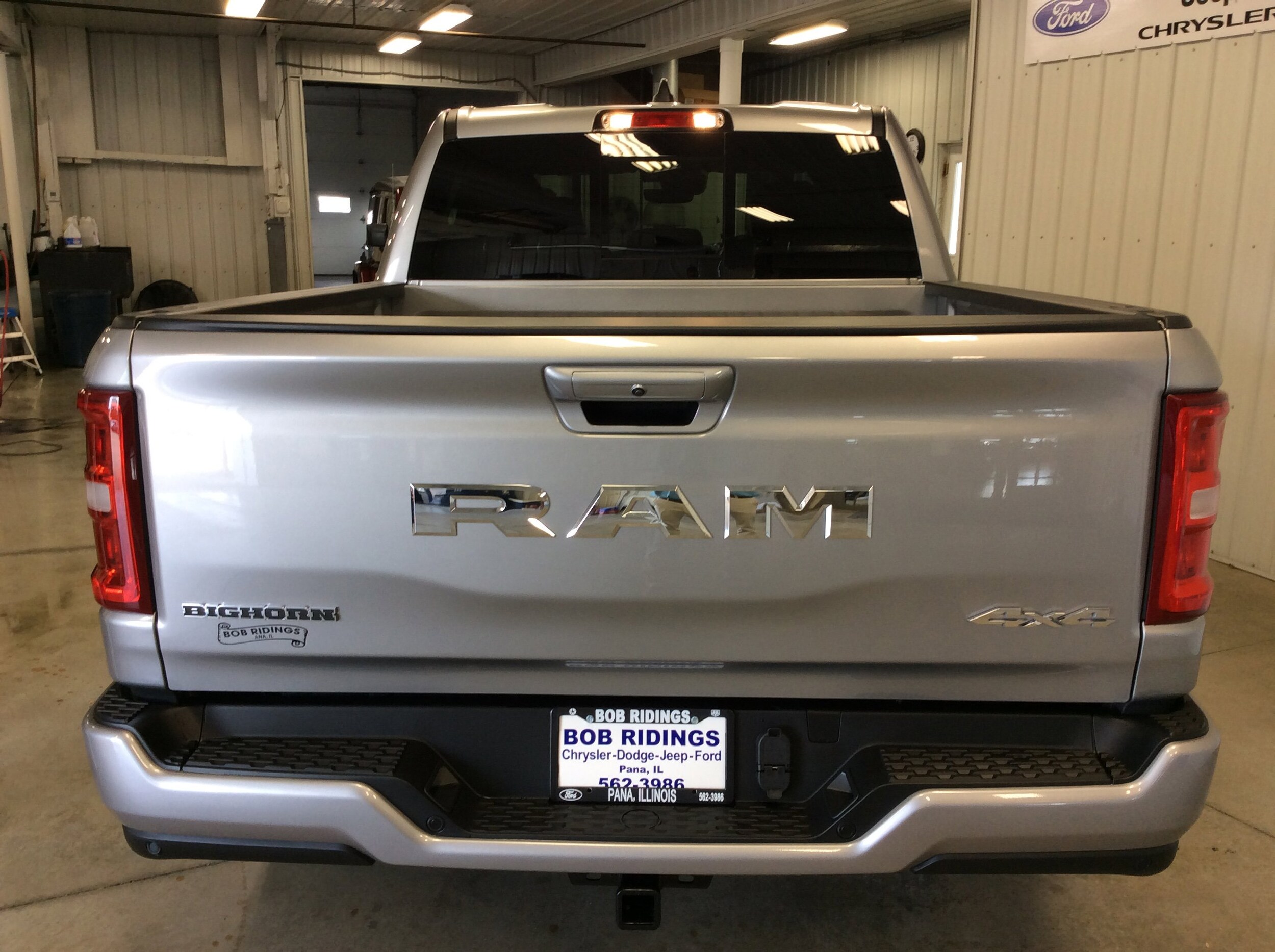 2025 Ram 1500 Lone Star photo 4