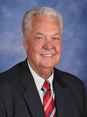 Staff member Bob Ridings from 747521e65322