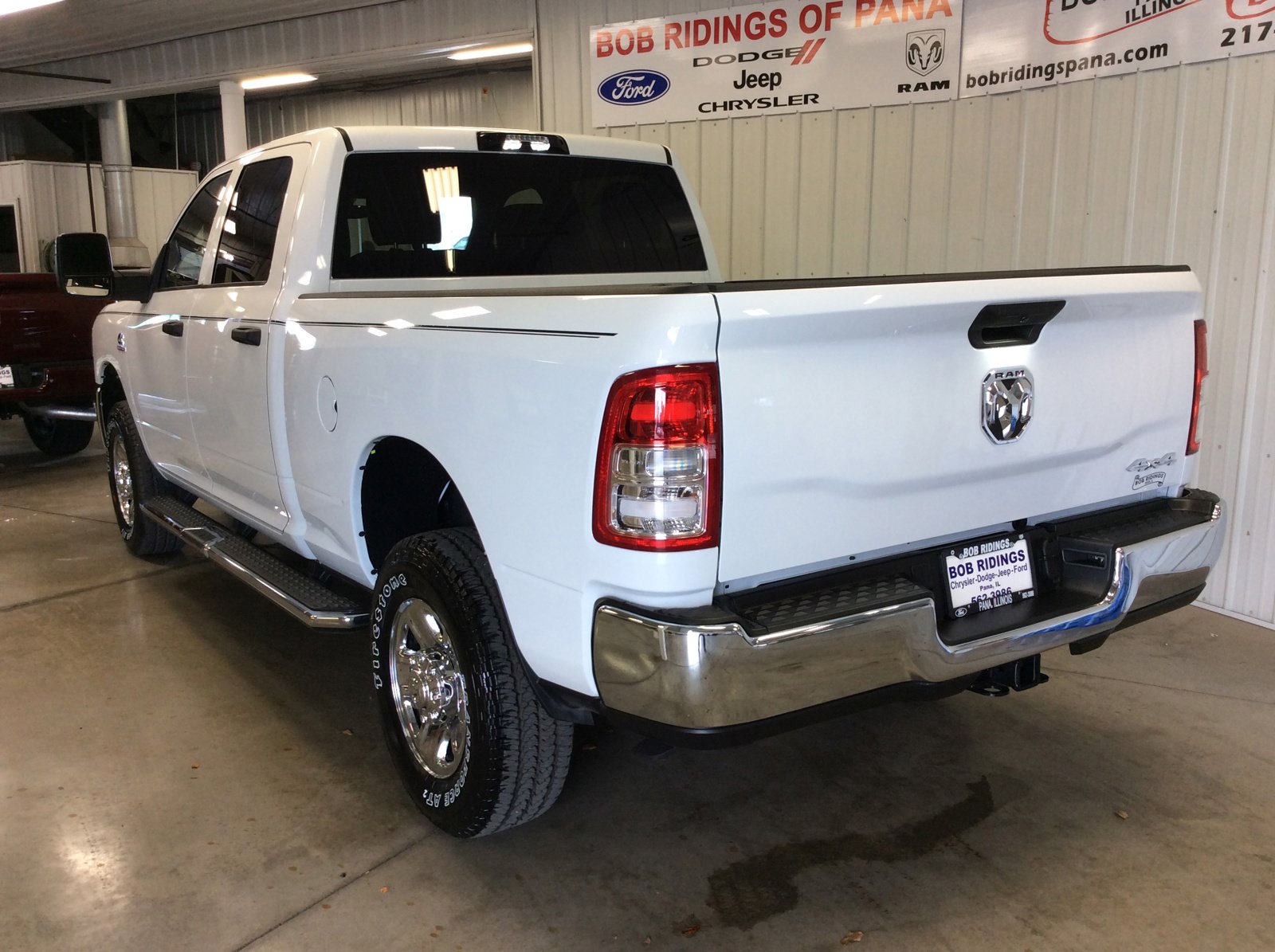 2024 Ram 2500 Tradesman photo 3
