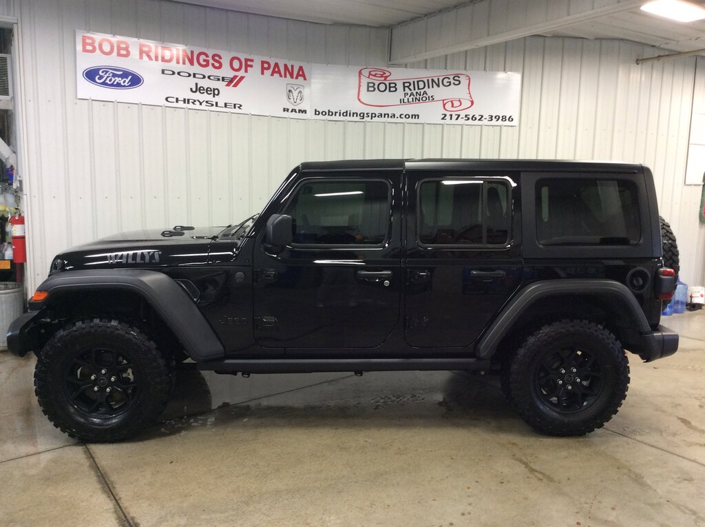 Used 2024 Jeep Wrangler Willys SUV