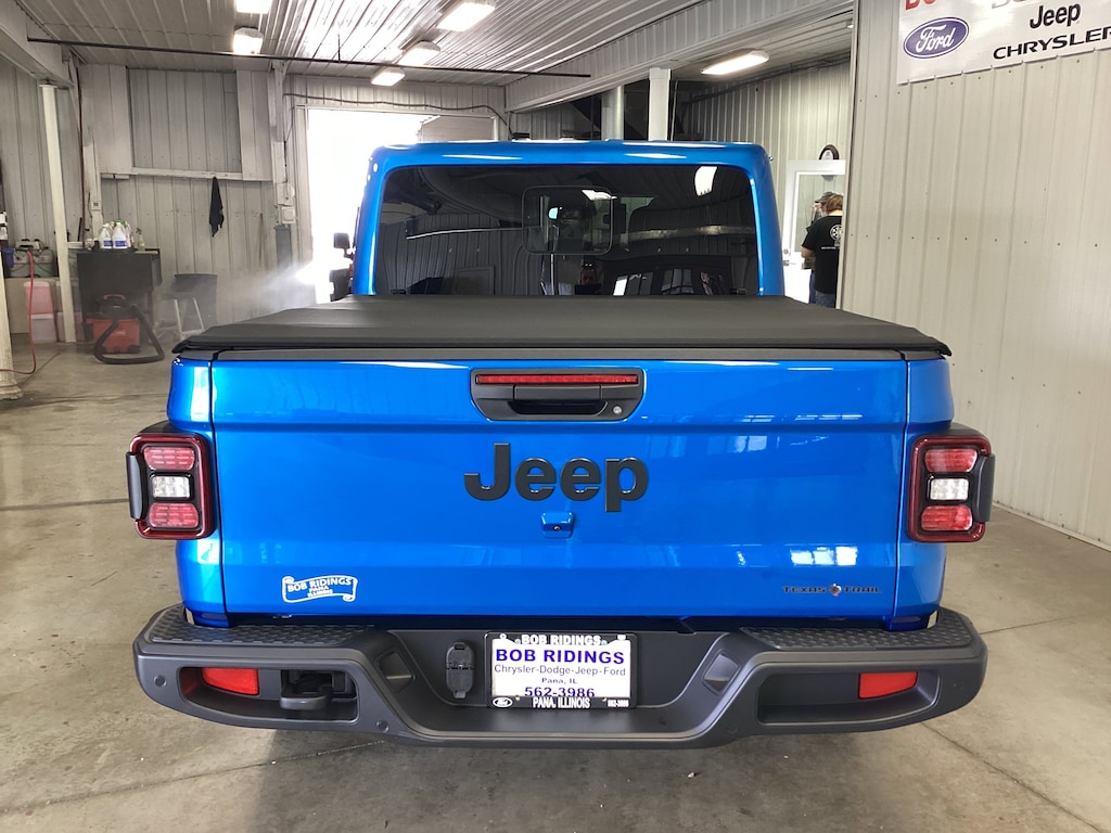 Used 2026 Jeep Gladiator Texas Trail Truck Crew Cab