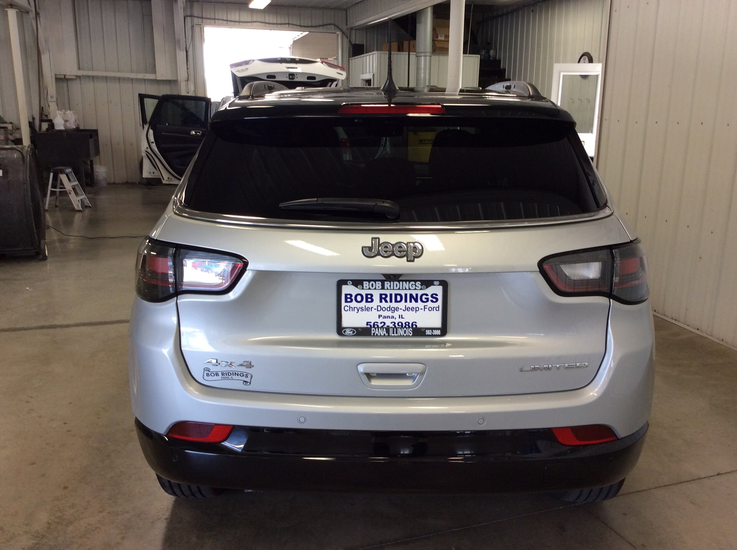 2025 Jeep Compass Limited photo 4