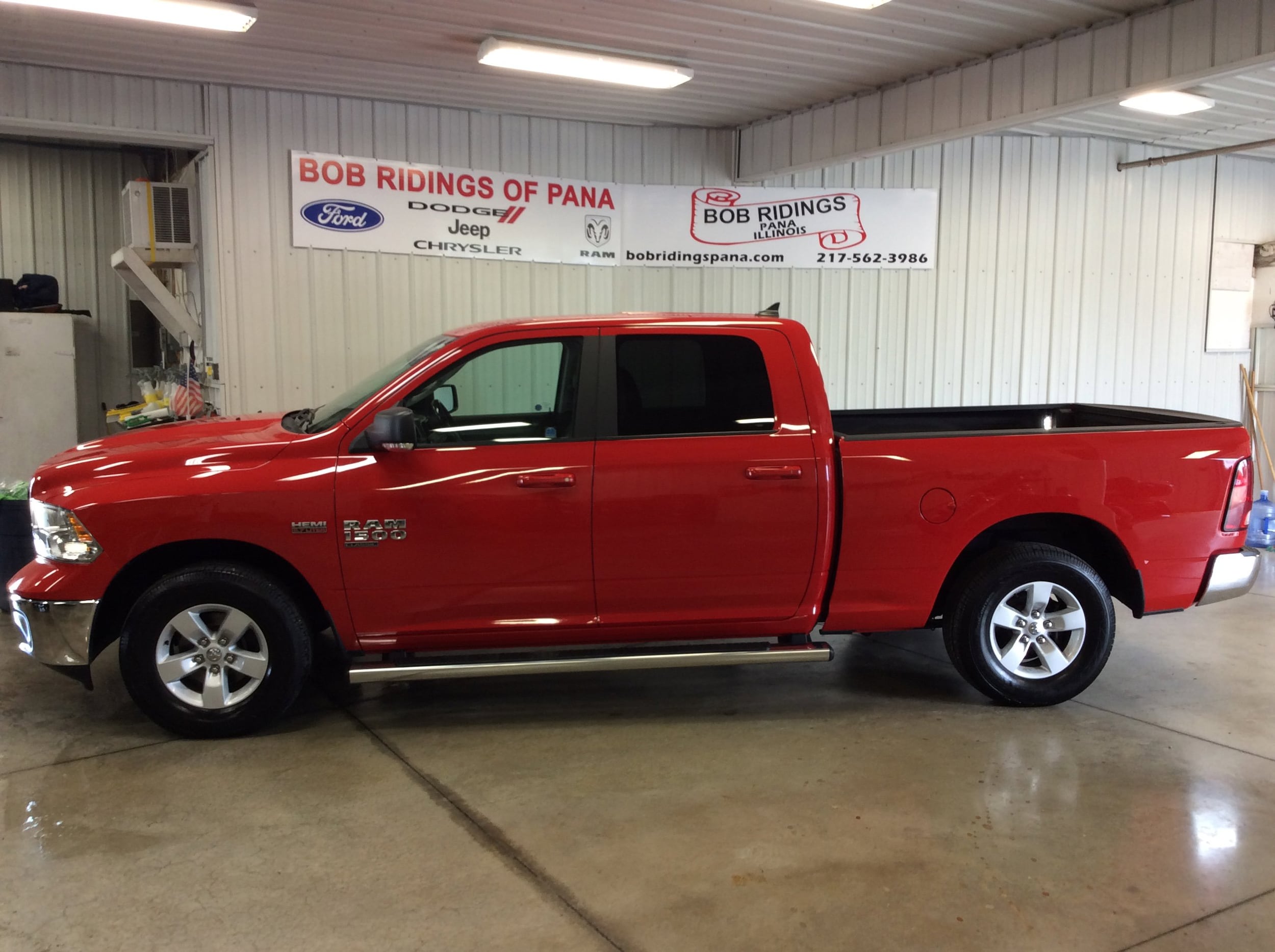Used 2020 RAM Ram 1500 Classic SLT with VIN 1C6RR6TT5LS134251 for sale in Pana, IL