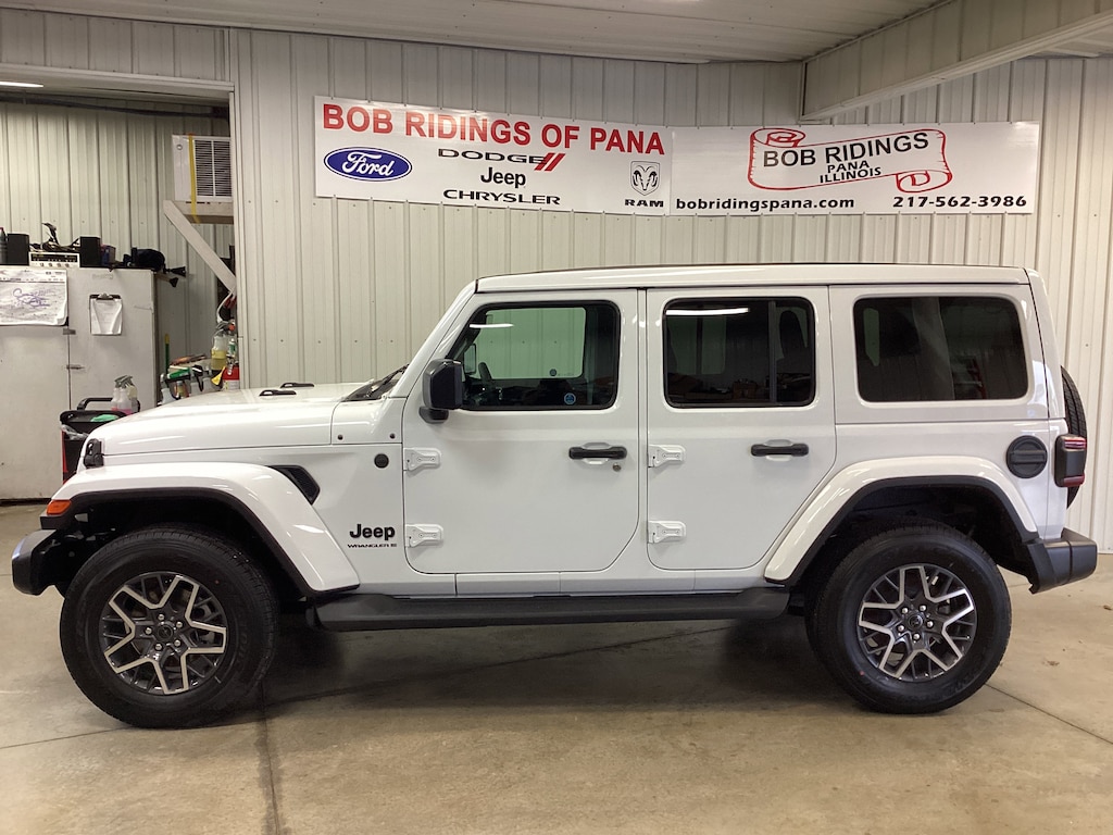 New 2026 Jeep Wrangler Sahara SUV