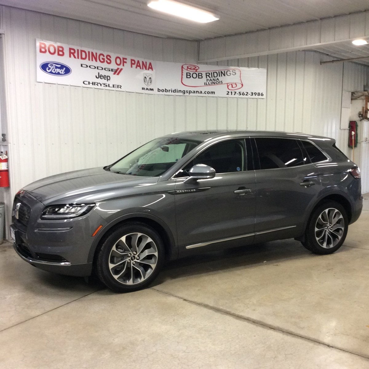 2023 Lincoln Nautilus Reserve AWD's photo