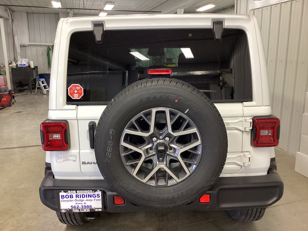 New 2026 Jeep Wrangler Sahara SUV