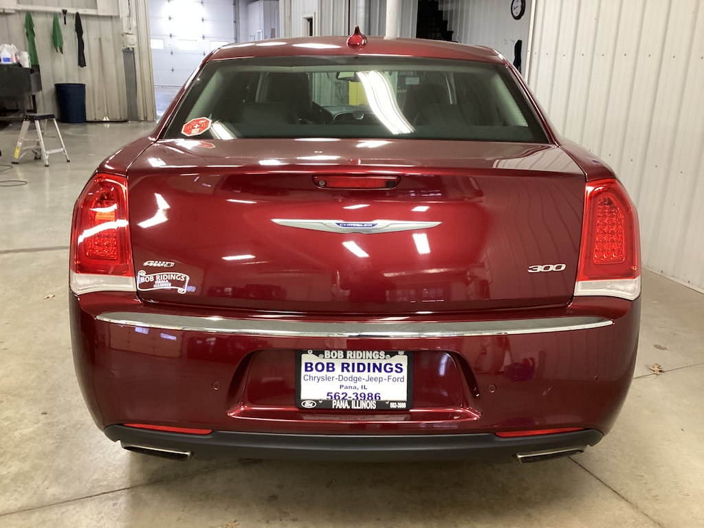 Used 2019 Chrysler 300 Limited Sedan